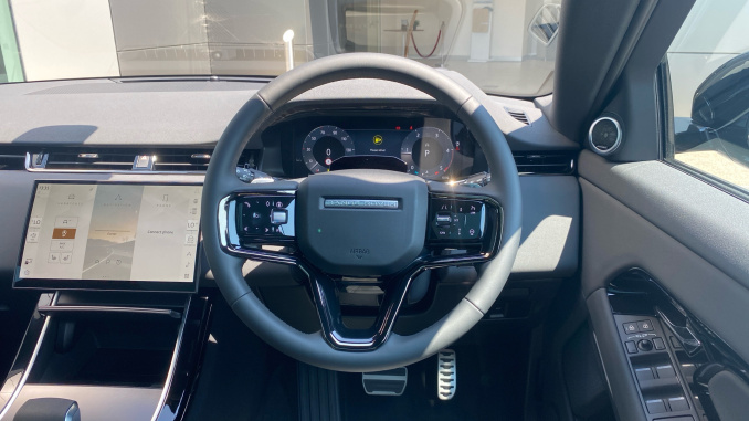 Land Rover Range Rover Evoque 2.0 D200 Hoxton Edition 5dr Auto Diesel Hatchback - Image 15